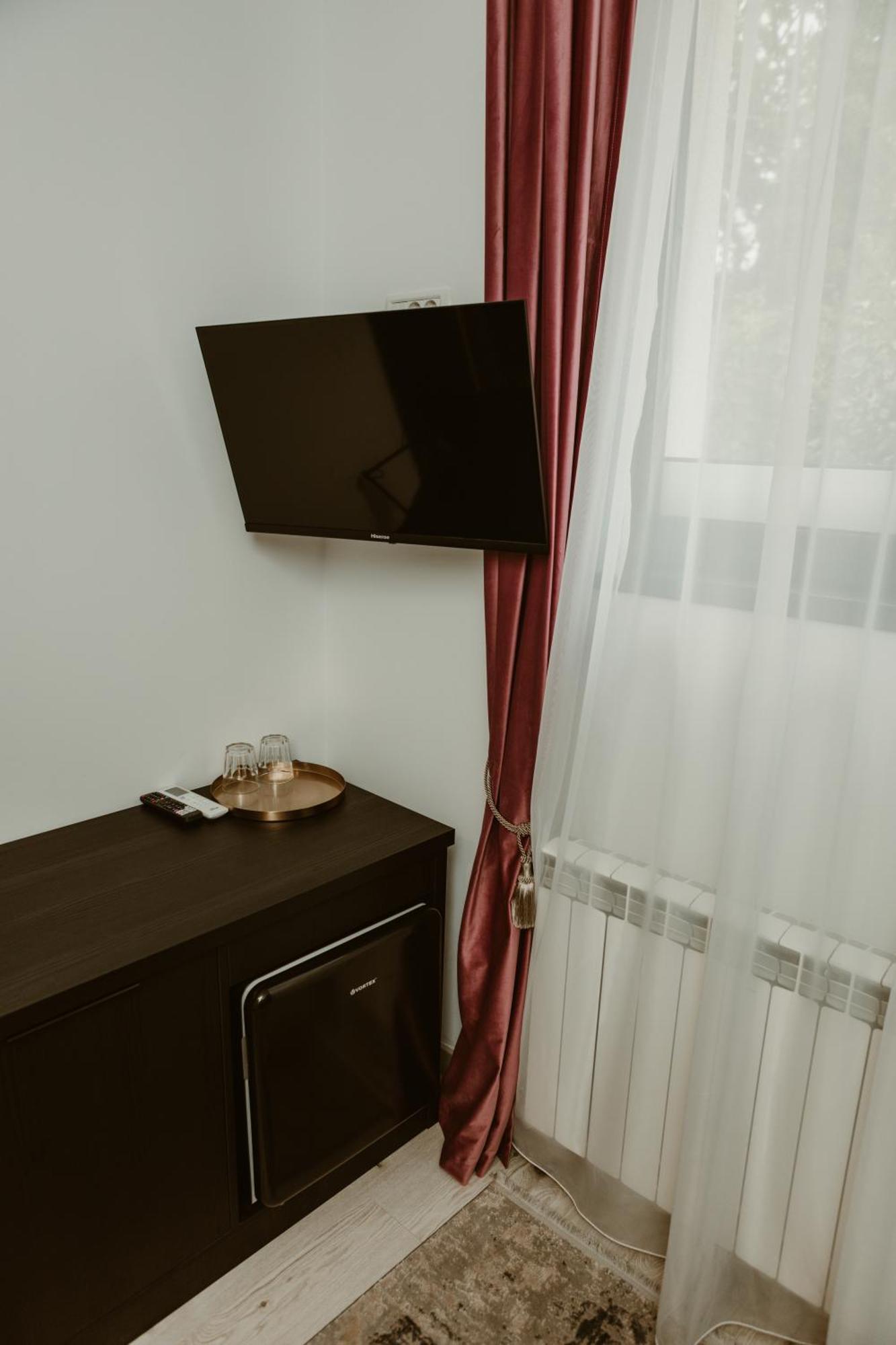 Arini White House Apartment Sibiu Exterior photo